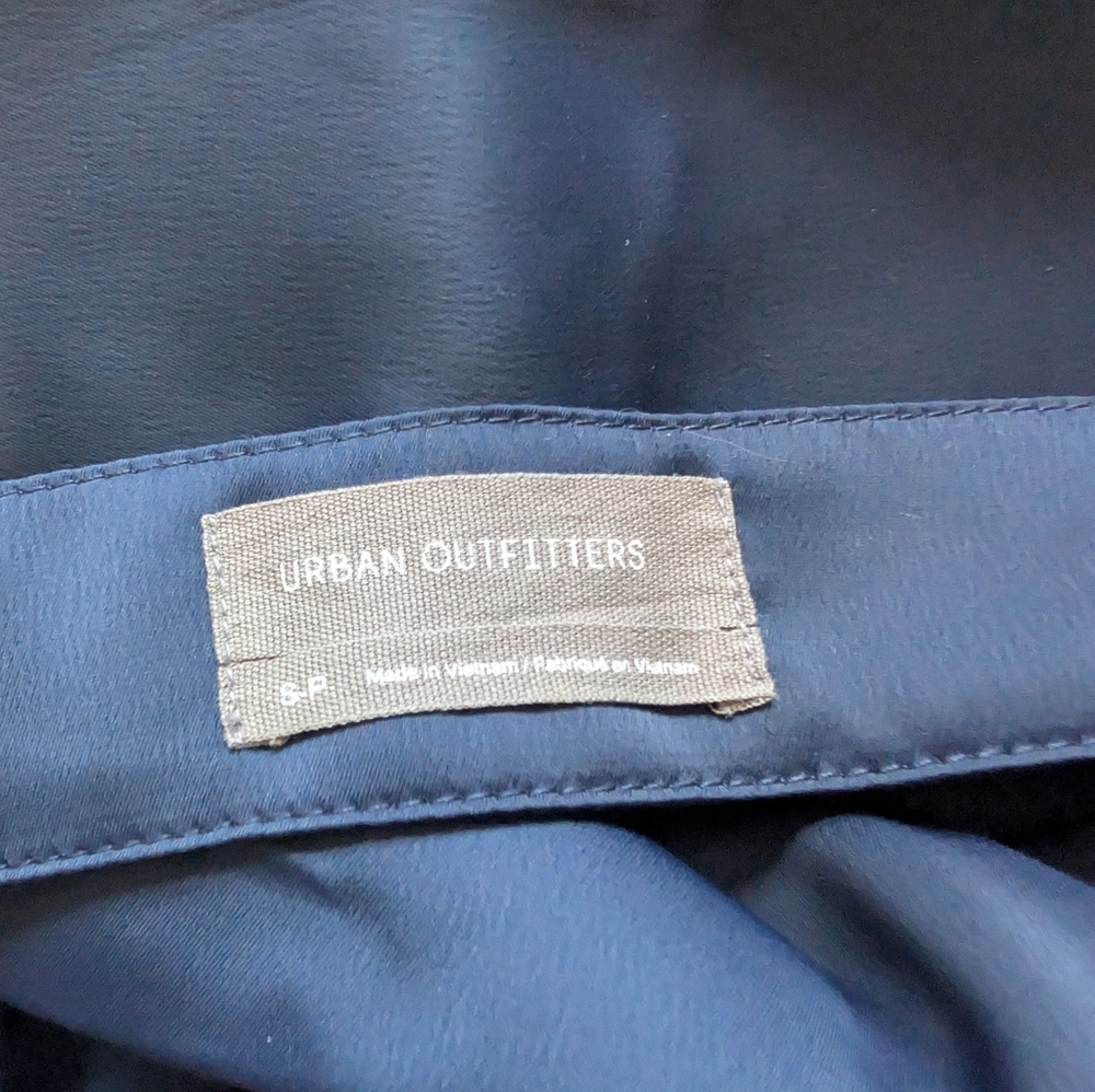 Urban Outfitters UO 90s Style Navy Blue Satin Mini Dress Keyhole Open Back Small - Picture 5 of 15